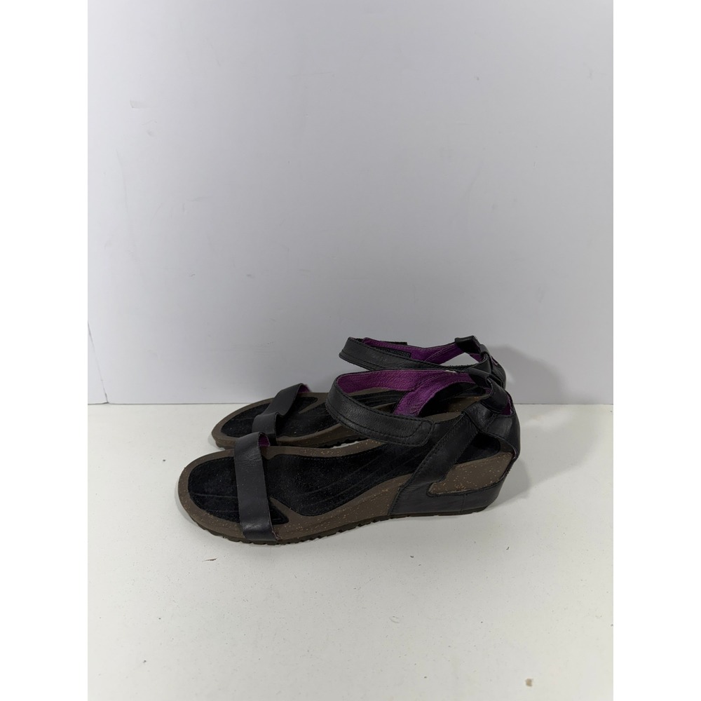 Teva Zirra Wedge Black Leather Purple Lining Sandals 1002876 Womens 9